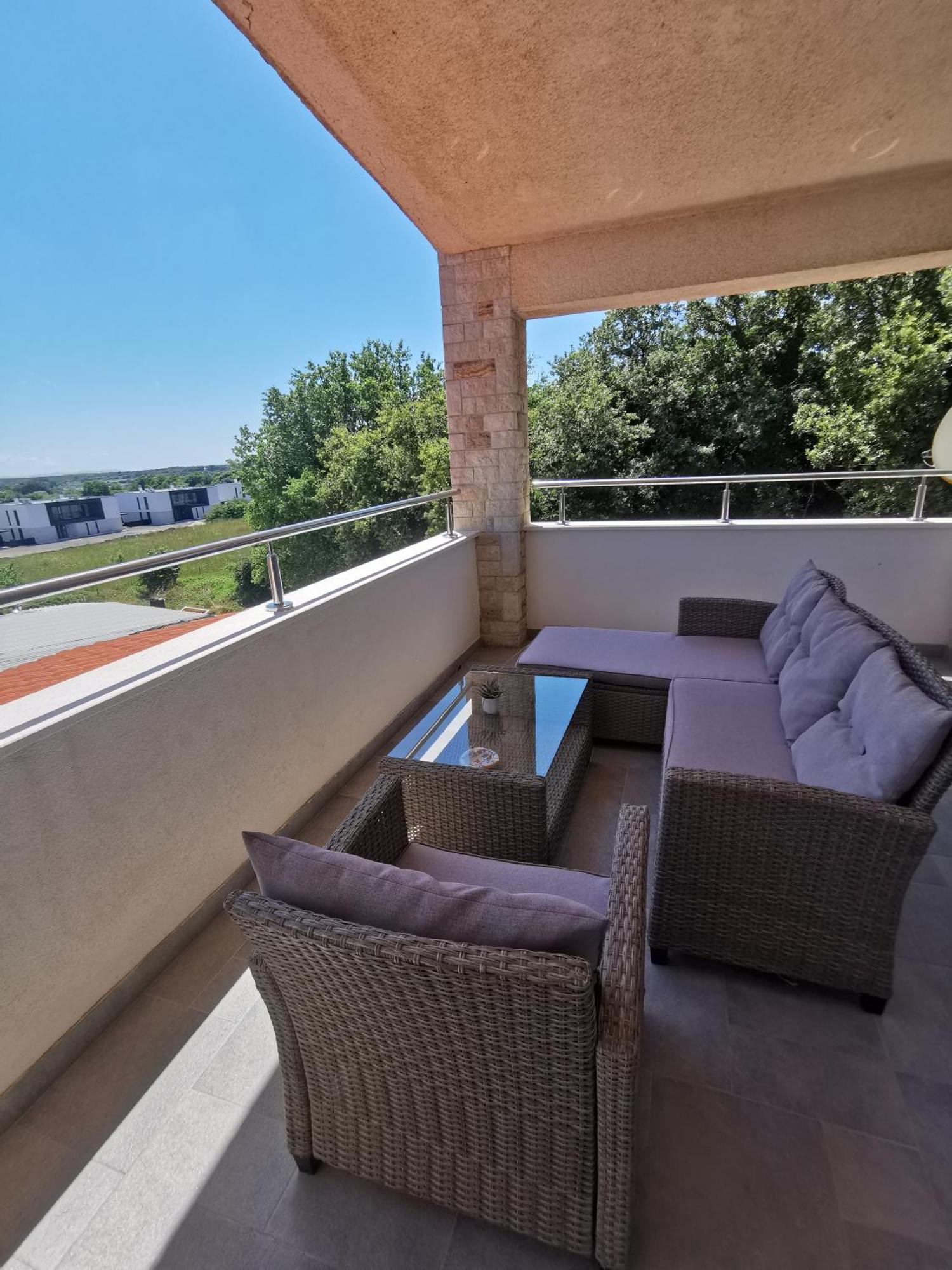 Apartment Kira - Spacious Apartment With Sea View Лижнян Екстер'єр фото